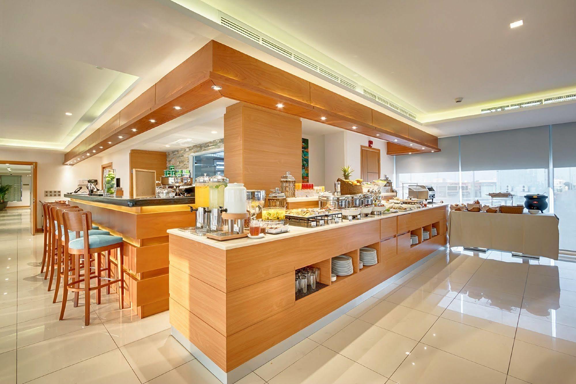 Spectrums Al Salamah เจดดาห์ ภายนอก รูปภาพ